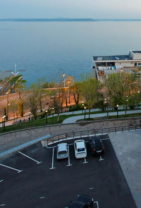 AZIMUT Hotel Vladivostok 4*