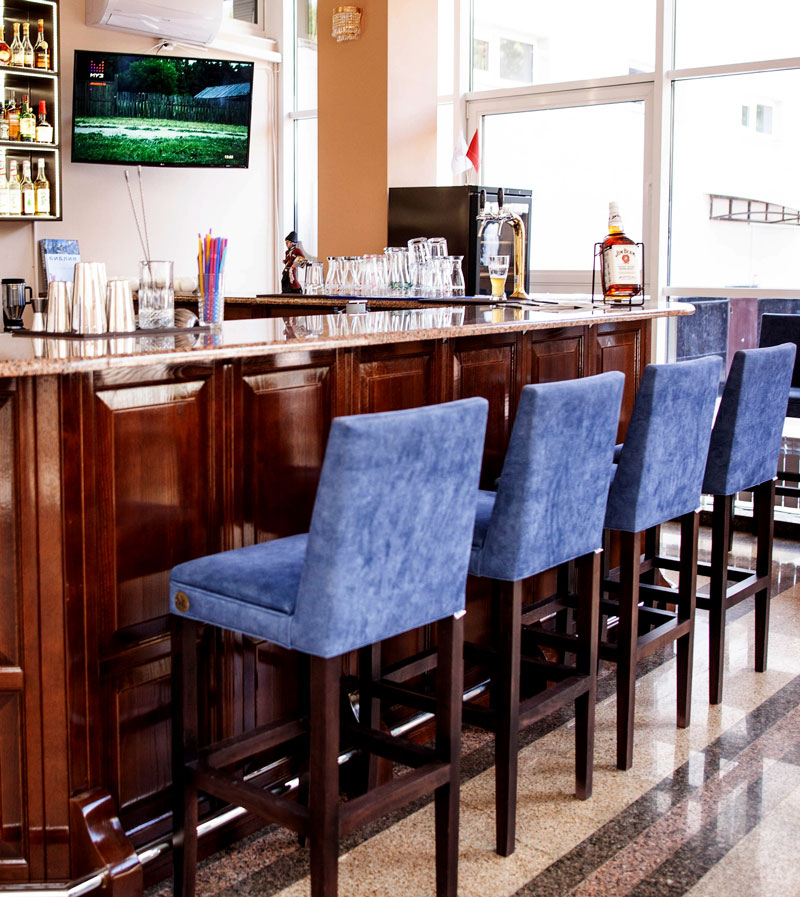 Lobby Bar