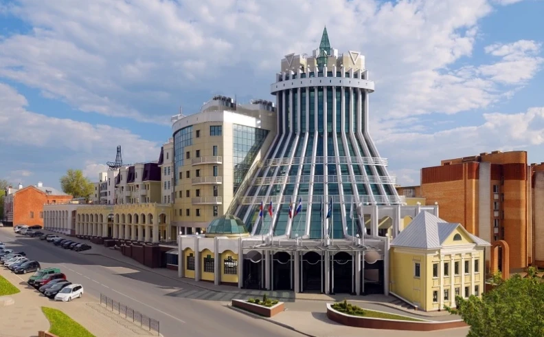 AZIMUT Сити Отель Калуга