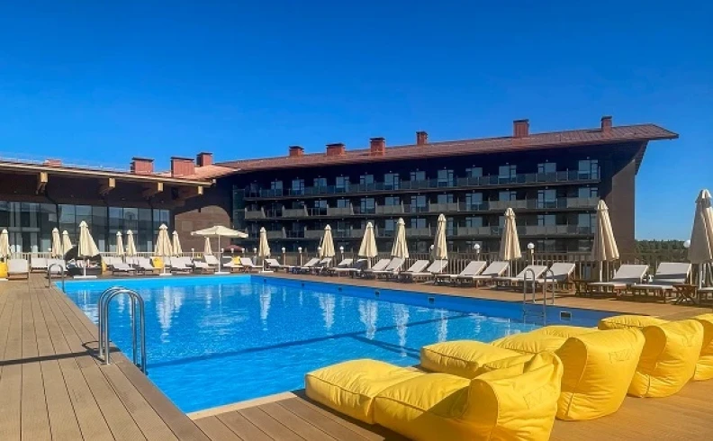 AZIMUT Hotels открывает бассейн в Переславле