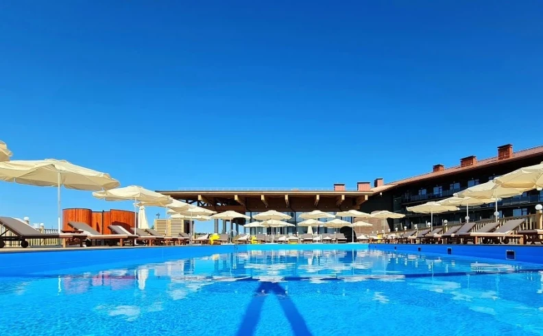 AZIMUT Hotels открывает бассейн в Переславле