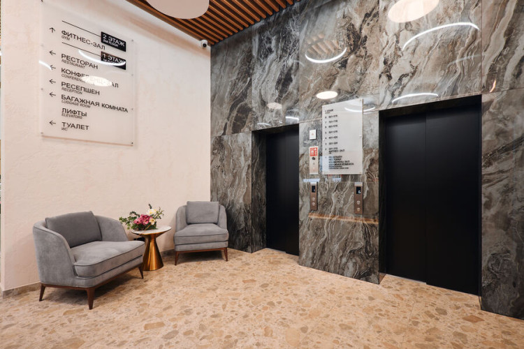 Тюмень. Лобби