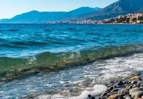 Море в Сочи остаётся чистым