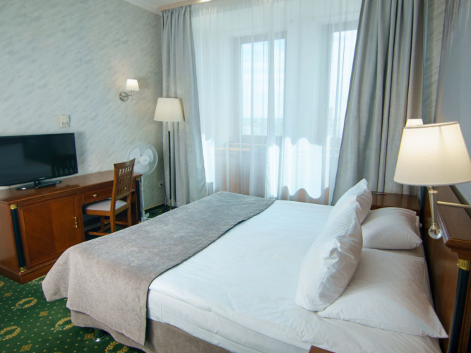 Якутск. Полулюкс