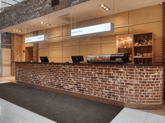 Ресепшен отеля