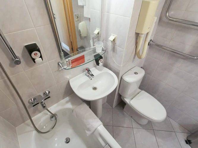 AZIMUT Отель Новосибирск room