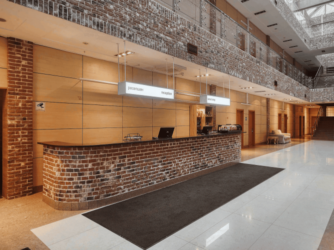 Ресепшен отеля