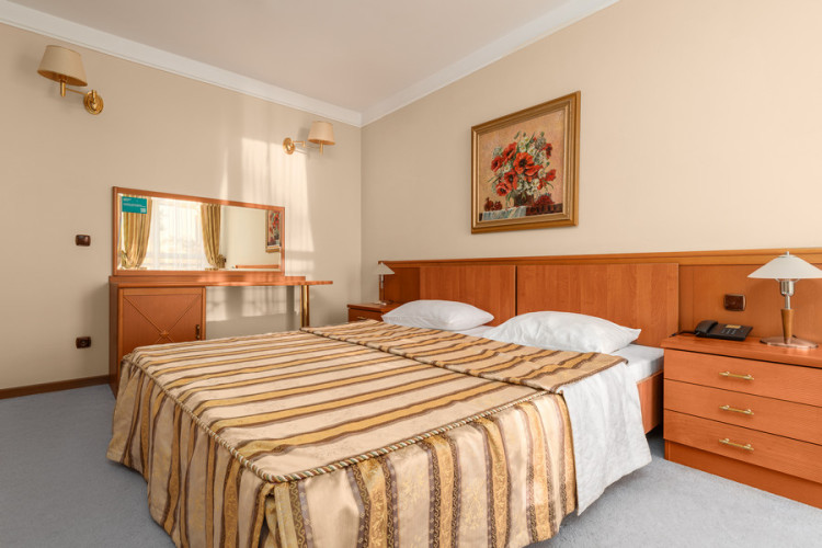 AZIMUT Здоровье Зеленый Гай