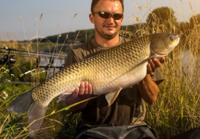 Open the fishing season in the heart of the Volga's delta