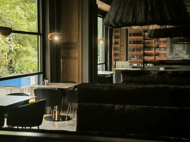 AZIMUT Отель Абакан Ресторан "Простор"