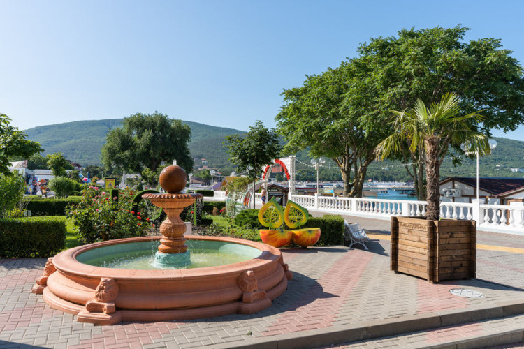 AZIMUT Здоровье Солнечный