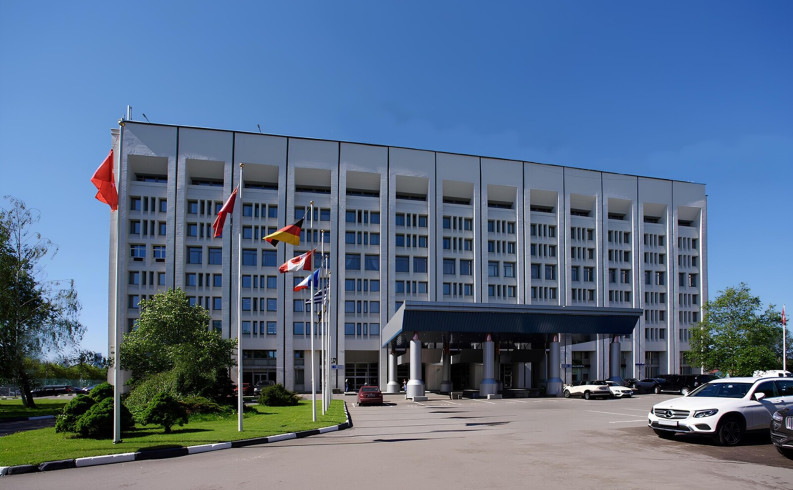 Аэростар Фасад