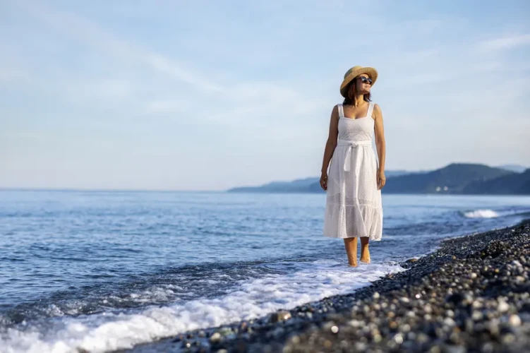 Пляж AZIMUT Здоровье Ивушка Сочи