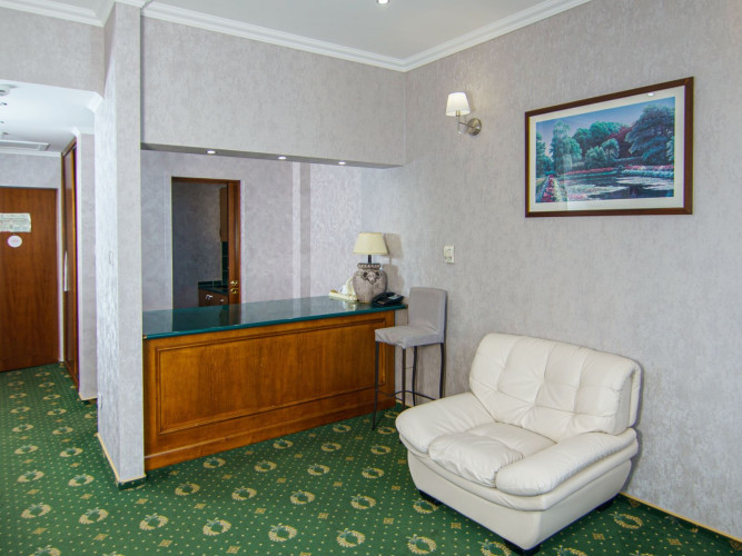 Якутск. Полулюкс