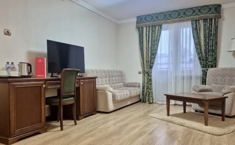 AZIMUT Отель Тамбов номер Люкс