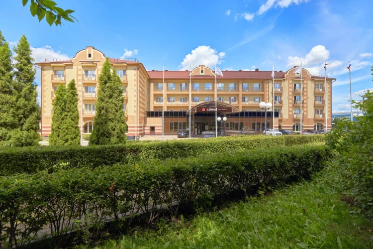 AZIMUT Отель Саранск территория