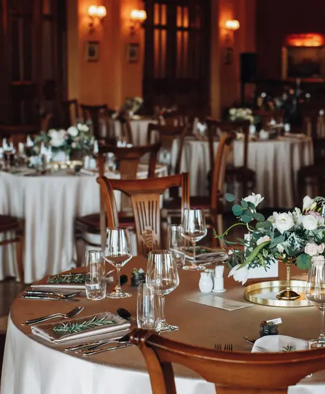 Holding banquets