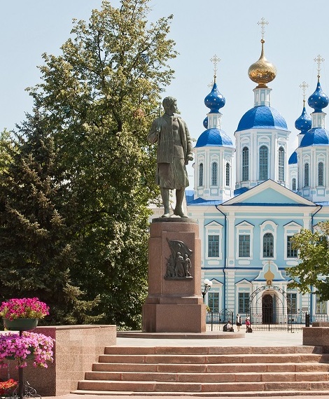 Памятник Зое Космодемьянской