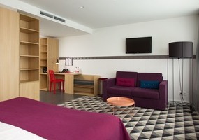 Stay longer: up to 15% discount for bookings of 5 nights or more