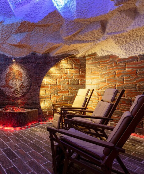 Speleotherapy